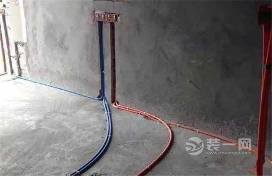 壁挂电视机的插座如何安装最好