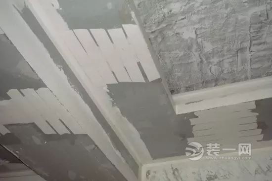 吊顶裂缝